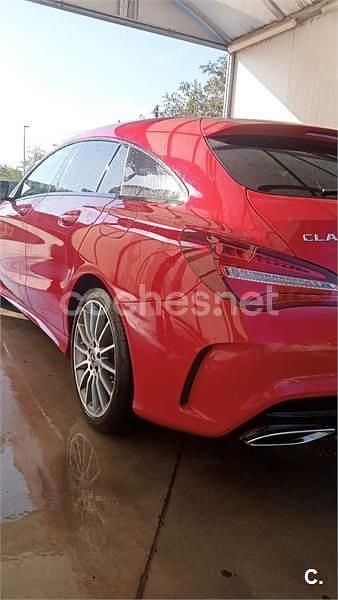 Usado Mercedes CLA200 Shooting Brake 136 CV (100 kW) 2019 Rojo Familiar