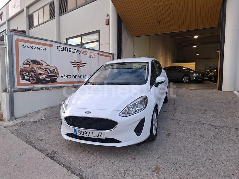 Blanco Usado 2020 Ford Fiesta Trend Berlina | 11.490 € (Buen precio) - Imagen 1/4