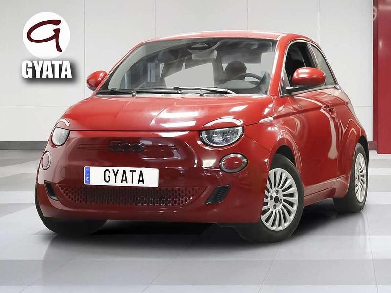 Rojo Usado 2023 Fiat 500e Red Utilitario | 14.500 € (Buen precio) - Imagen 1/4