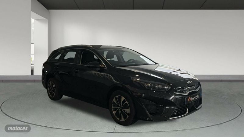 Usado Kia Ceed Sportswagon 141 CV (103 kW) 2025 Negro Familiar