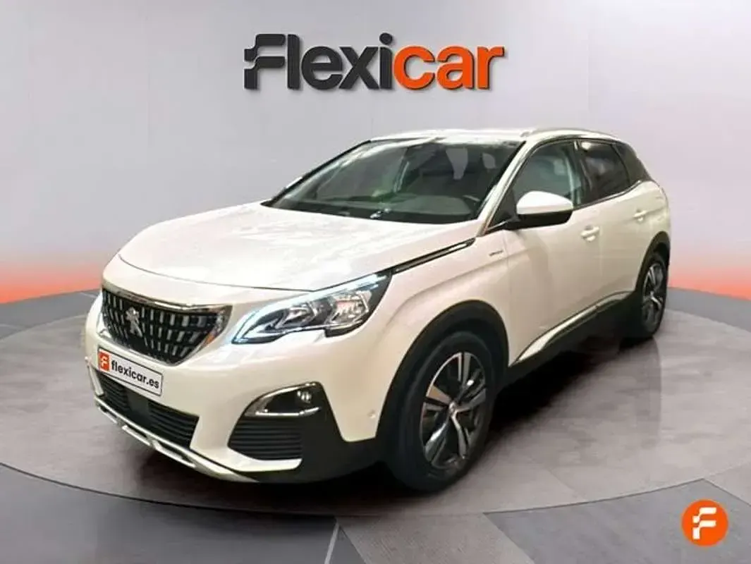 Usado Peugeot 3008 Allure 226 CV (166 kW) 2020 Blanco SUV