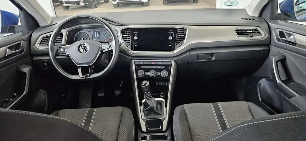Usado VW T-Roc Advance 116 CV (85 kW) 2021 Azul SUV