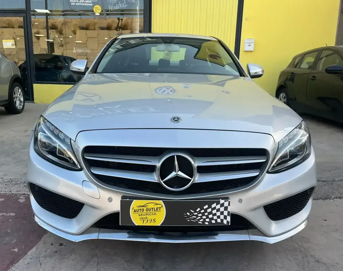 Usado Mercedes C220 194 CV (142 kW) 2018 Gris Berlina