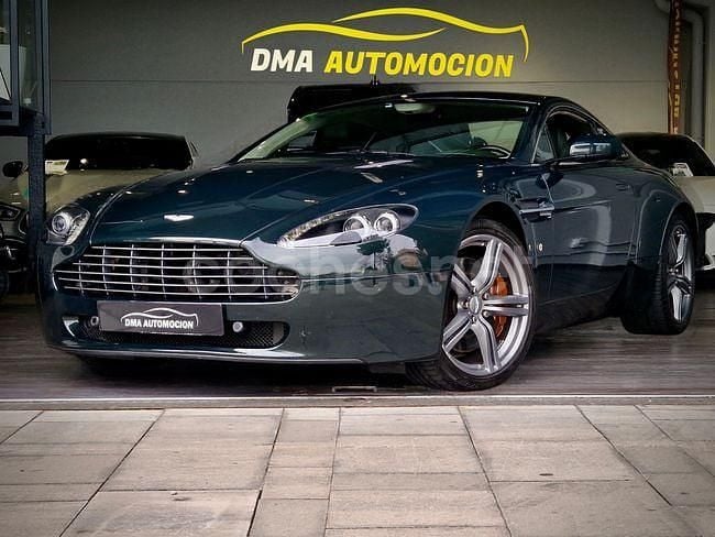 Usado Aston Martin V8 Vantage 420 CV (308 kW) 2011 Verde Coupe