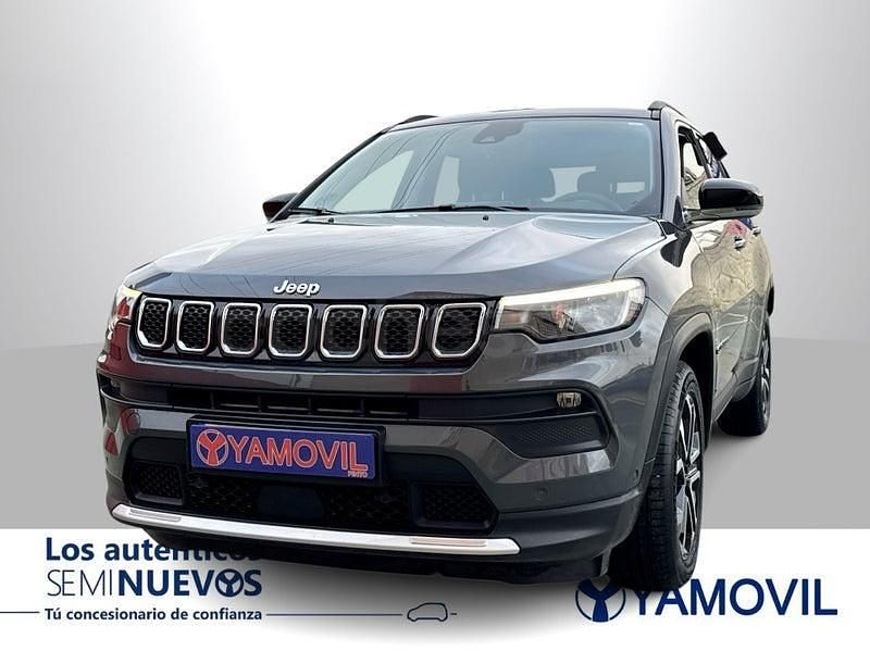 Usado Jeep Compass Limited 150 CV (110 kW) 2021 Gris / plata SUV
