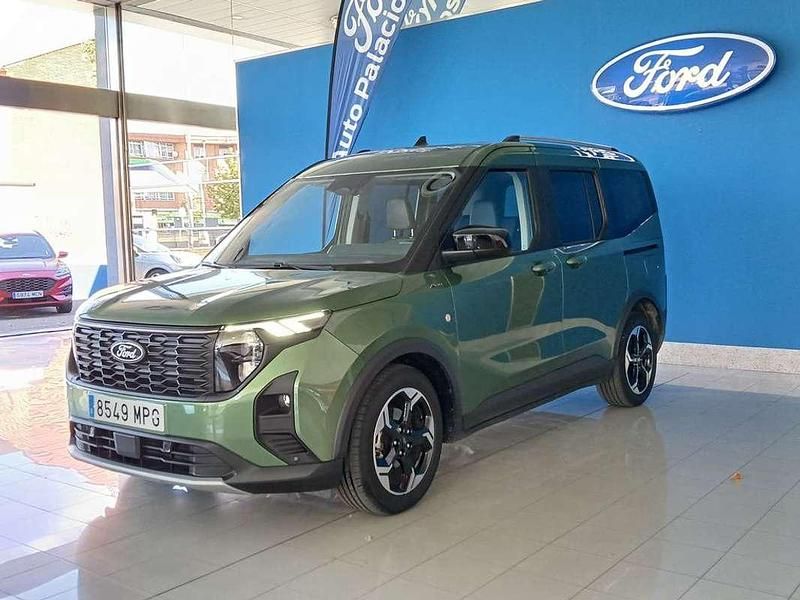 Verde Usado 2024 Ford Tourneo Courier Active Monovolumen | 21.900 € - Imagen 1/4