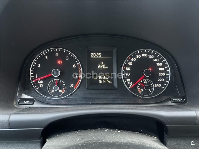 Granate Usado 2011 VW Touran Edition Monovolumen | 7800 € (Buen precio) - Imagen 1/1
