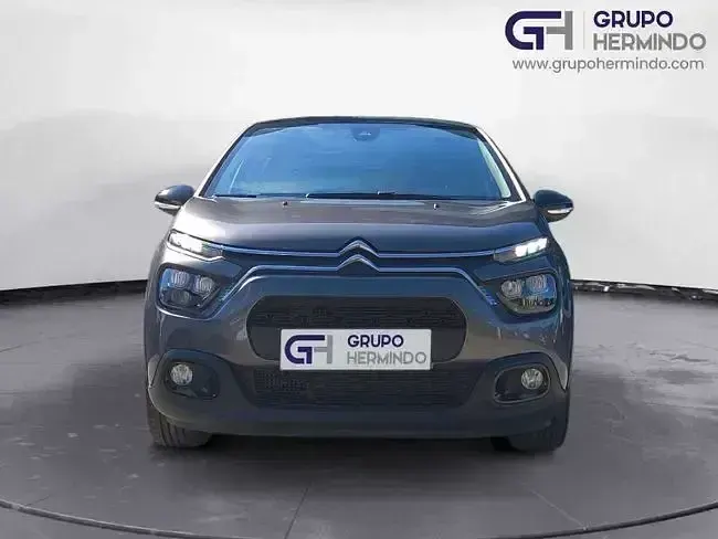 Usado Citroën C3 Shine 102 CV (75 kW) 2023 Gris Utilitario