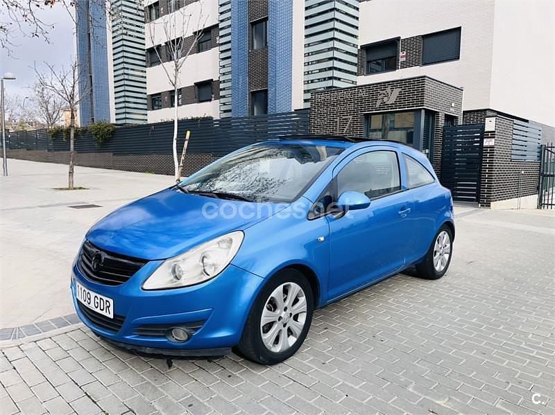 Azul Usado 2008 Opel Corsa Enjoy Berlina | 2490 € (Buen precio) - Imagen 1/4