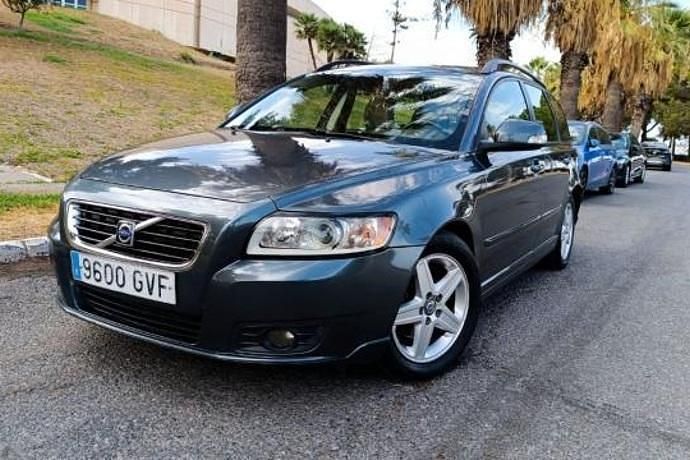 Usado Volvo V50 109 CV (80 kW) 2010 Familiar