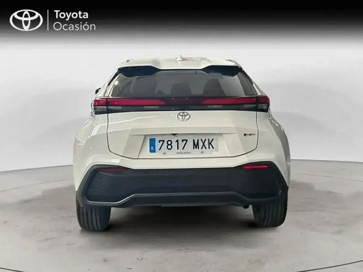 Usado Toyota C-HR Advance 140 CV (102 kW) 2024 Blanco SUV