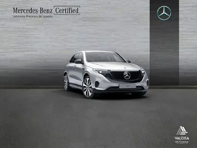 Usado Mercedes EQC400 Electric Art 300 kW (408 CV) 2020 Plata hightech SUV