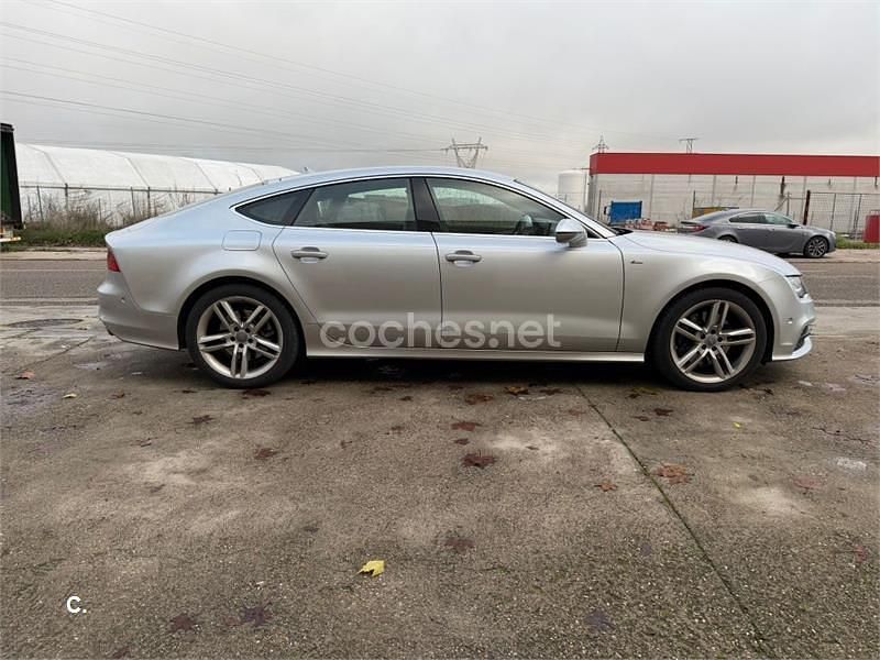 Usado Audi A7 Sportback Ambiente 245 CV (180 kW) 2014 Gris / plata Utilitario