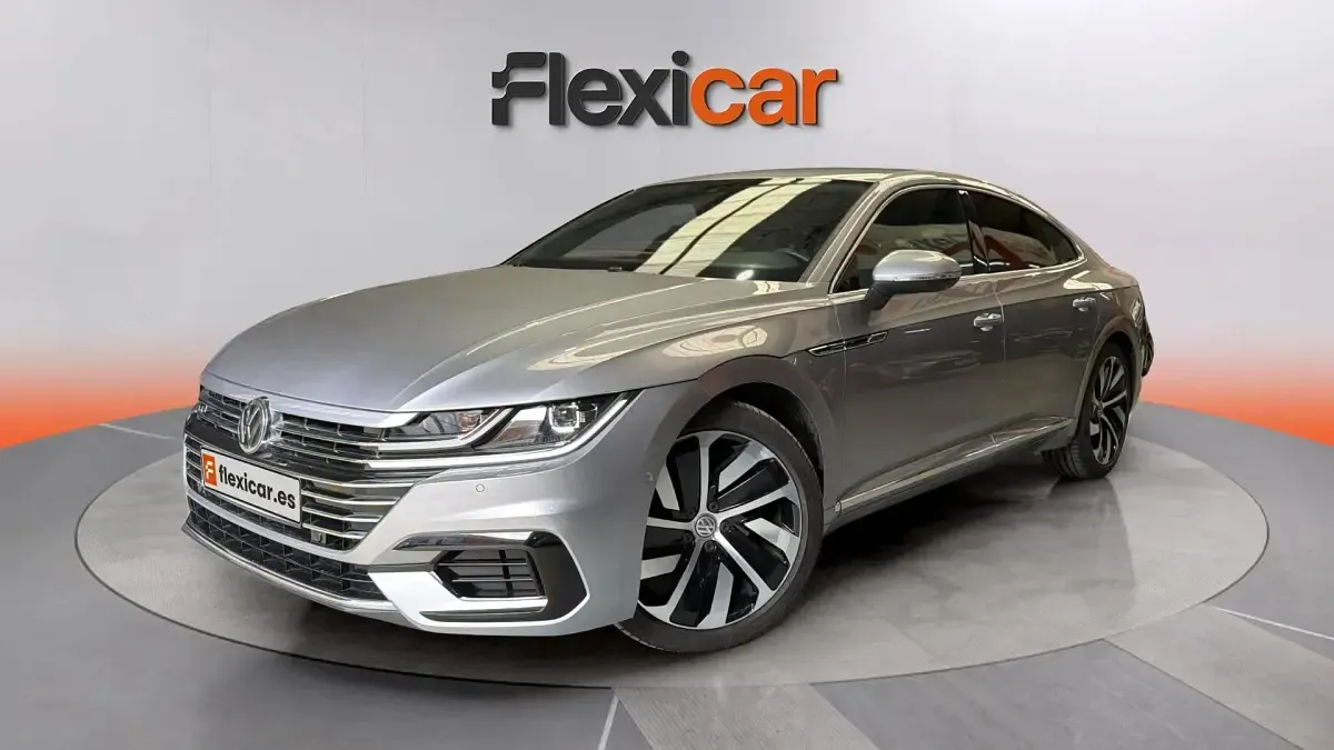 Begagnad VW Arteon 190 HK (139 kW) 2018 Grå Halvkombi