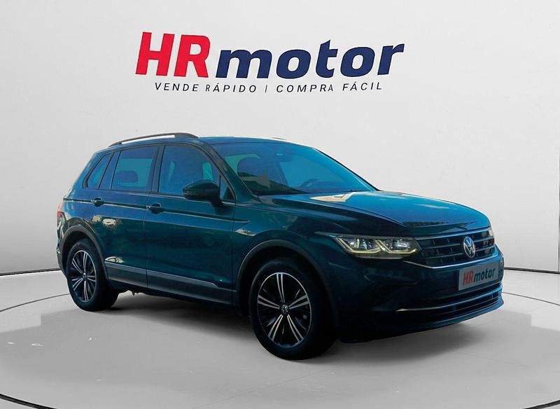 Usado VW Tiguan Life 150 CV (110 kW) 2022 Azul SUV