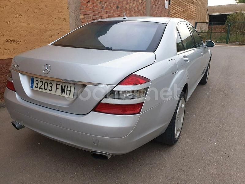 Usado Mercedes S600L 517 CV (380 kW) 2008 Gris / plata Berlina