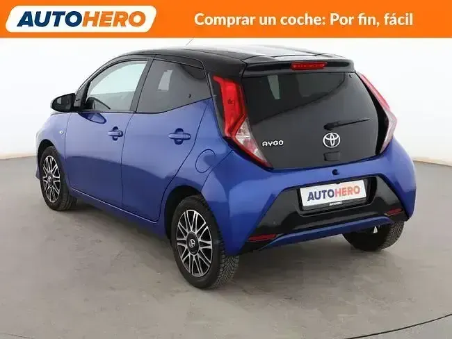 Occasion Toyota Aygo X-cite 72 PK (52 kW) 2020 Blauw Hatchback