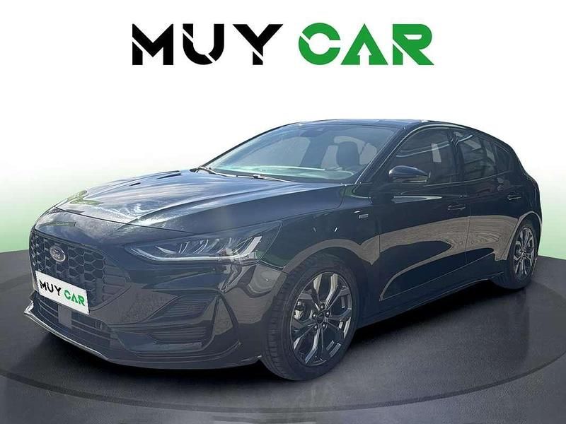 Usado Ford Focus ST-Line 125 CV (91 kW) 2023 Negro Utilitario