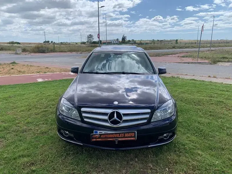 Usado Mercedes C220 Avantgarde 170 CV (125 kW) 2010 Azul Berlina