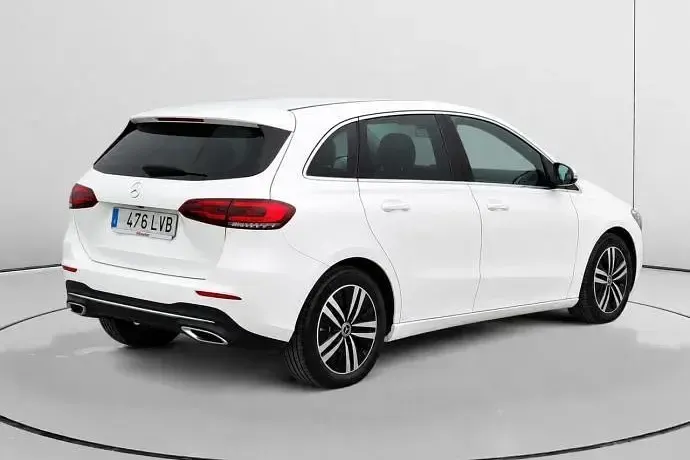 Usado Mercedes B180 116 CV (85 kW) 2021 Monovolumen