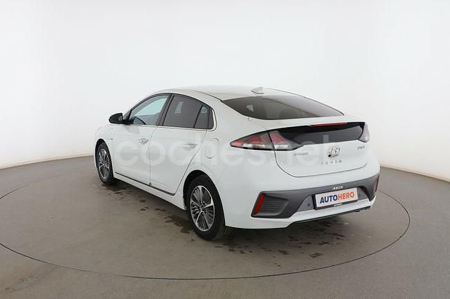 Usado Hyundai Ioniq 141 CV (103 kW) 2020 Blanco Utilitario