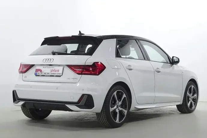 Usado Audi A1 150 CV (110 kW) 2024 SUV