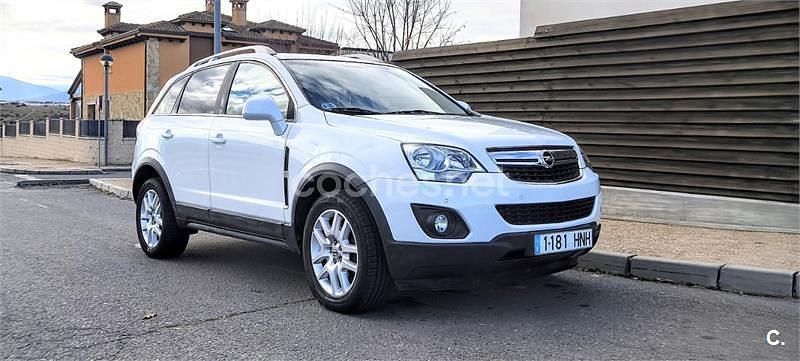 Blanco Usado 2012 Opel Antara Enjoy SUV | 8495 € (Precio justo) - Imagen 1/4