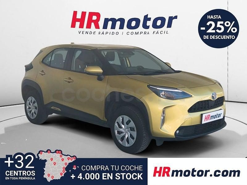 Usado Toyota Yaris Cross Style 116 CV (85 kW) 2023 Amarillo SUV
