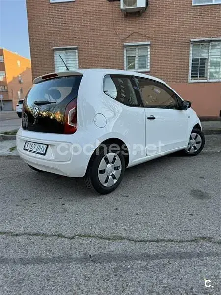 Usado VW up! 60 CV (44 kW) 2014 Blanco Utilitario