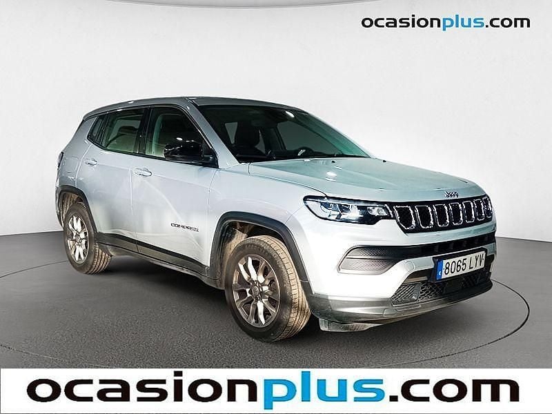 Usado Jeep Compass Longitude 131 CV (96 kW) 2022 Blanco SUV
