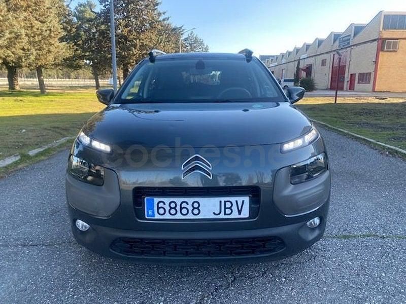 Usado Citroën C4 Cactus Feel 100 CV (73 kW) 2015 Gris / plata Utilitario