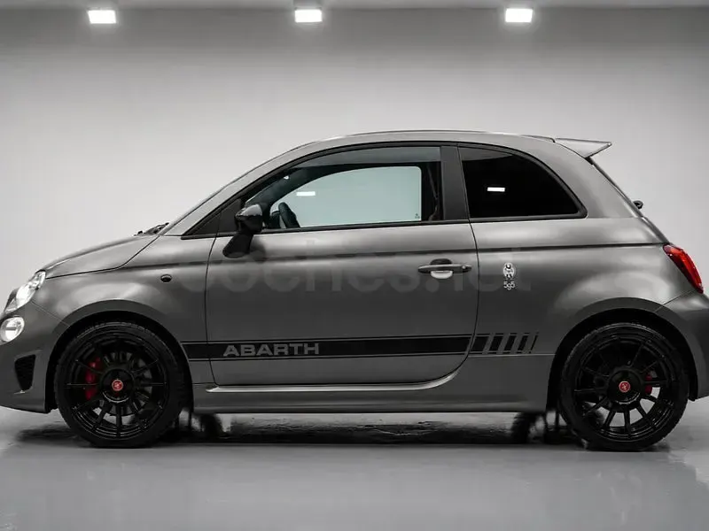 Usado Abarth 595 Competizione 180 CV (132 kW) 2019 Gris / plata Berlina