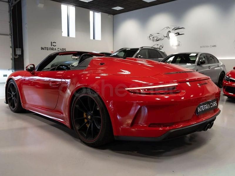 Usado Porsche 911 510 CV (375 kW) 2019 Rojo Descapotable
