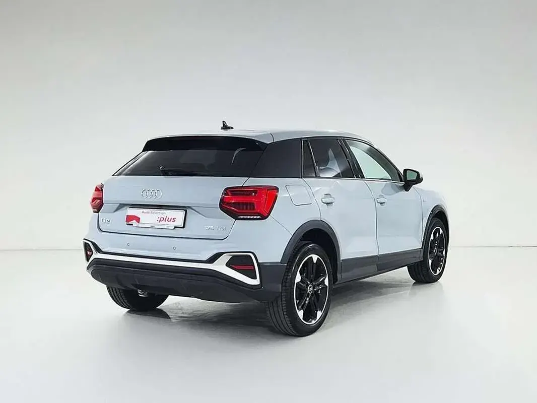 Usado Audi Q2 S-Line 150 CV (110 kW) 2023 Negro SUV