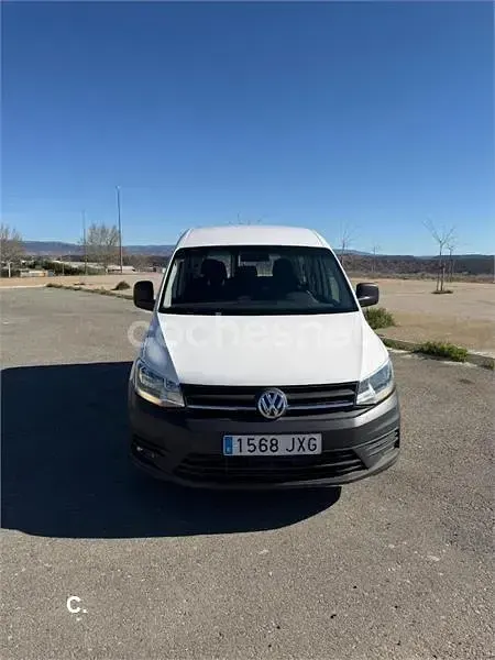 Usado VW Caddy Trendline 102 CV (75 kW) 2018 Blanco Monovolumen