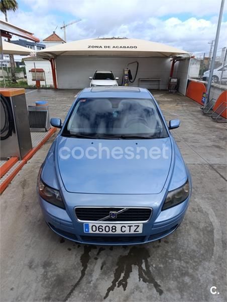 Azul Usado 2004 Volvo S40 Kinetic Berlina | 2990 € (Precio justo) - Imagen 1/4