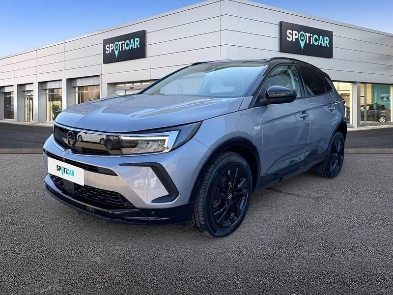 Usado Opel Grandland X GS Line 130 CV (95 kW) 2022 Gris SUV