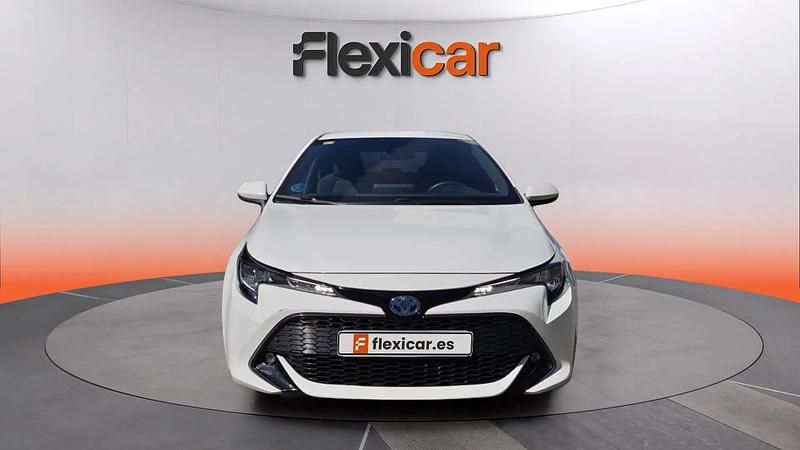 Usado Toyota Corolla Active 122 CV (89 kW) 2020 Blanco Berlina