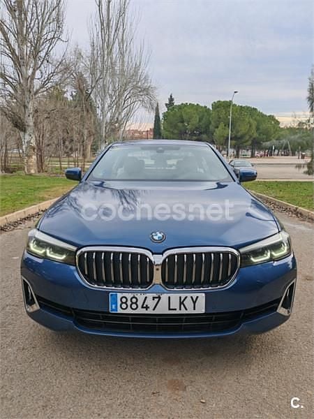 Usado BMW 520 Luxury Line 190 CV (139 kW) 2020 Azul Berlina