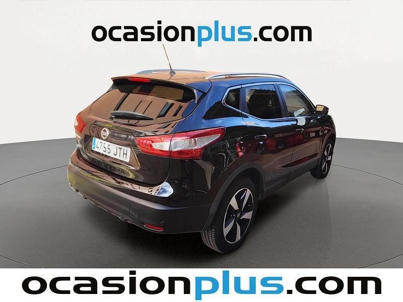 Usado Nissan Qashqai N-Connecta 110 CV (80 kW) 2016 Negro SUV