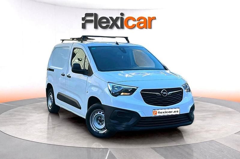 Blanco Usado 2020 Opel Combo Expression Monovolumen | 10.390 € (Buen precio) - Imagen 1/4