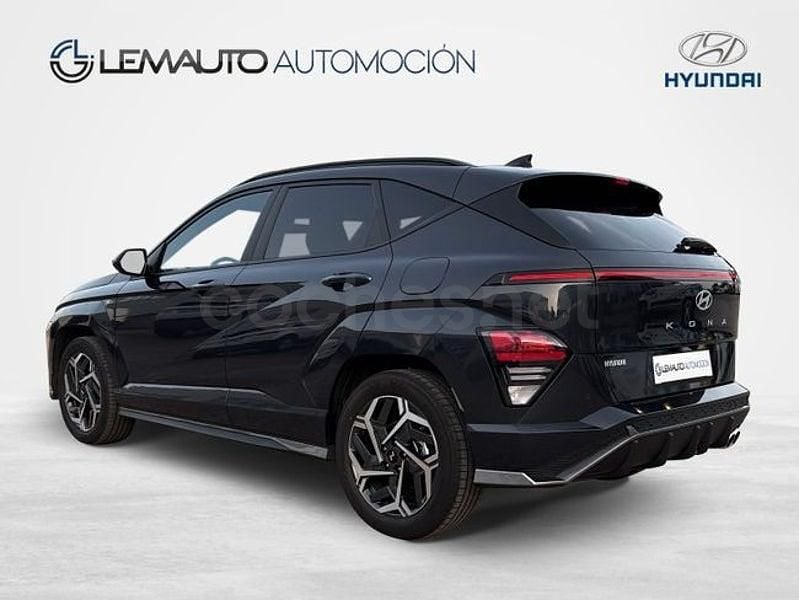 Usado Hyundai Kona N Line 100 CV (73 kW) 2025 Azul SUV