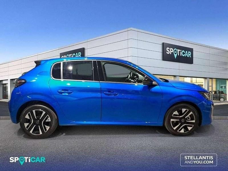 Usado Peugeot 208 Allure 101 CV (74 kW) 2024 Azul Utilitario