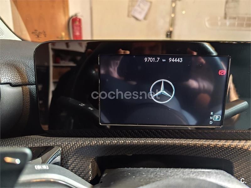 Usado Mercedes A180 116 CV (85 kW) 2020 Negro Berlina