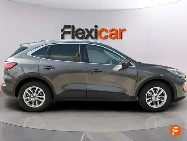 Usado Ford Kuga ST-Line 120 CV (88 kW) 2020 Gris SUV