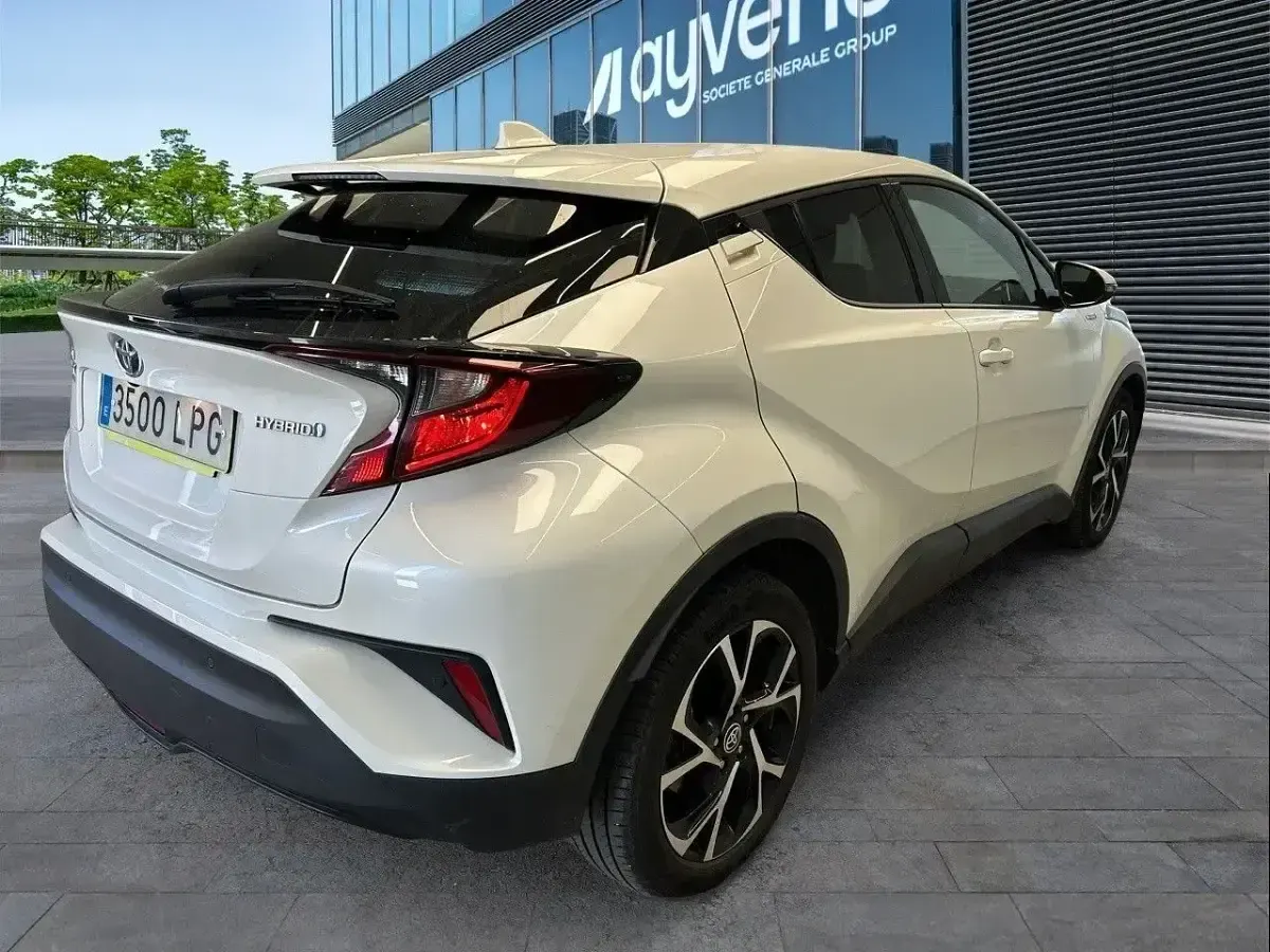 Usado Toyota C-HR Advance 122 CV (89 kW) 2021 Blanco SUV