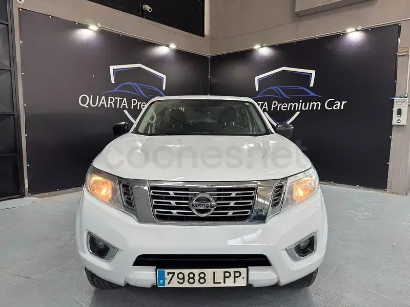 Usado Nissan Navara Acenta 190 CV (139 kW) 2021 Blanco Pickup/Camioneta