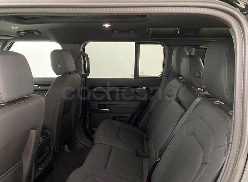 Usado Land Rover Defender S 249 HP (183 kW) 2025 Preto SUV