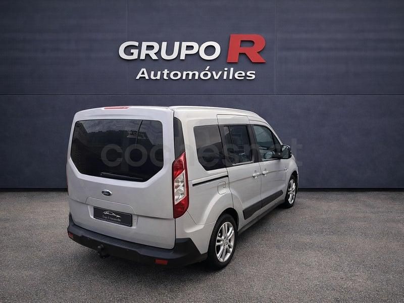 Usado Ford Tourneo Connect Trend 115 CV (84 kW) 2014 Gris / plata Monovolumen