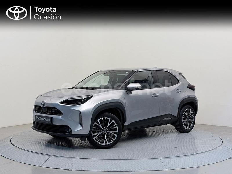 Gris / plata Usado 2021 Toyota Yaris Cross Style SUV | 22.200 € (Precio justo) - Imagen 1/4